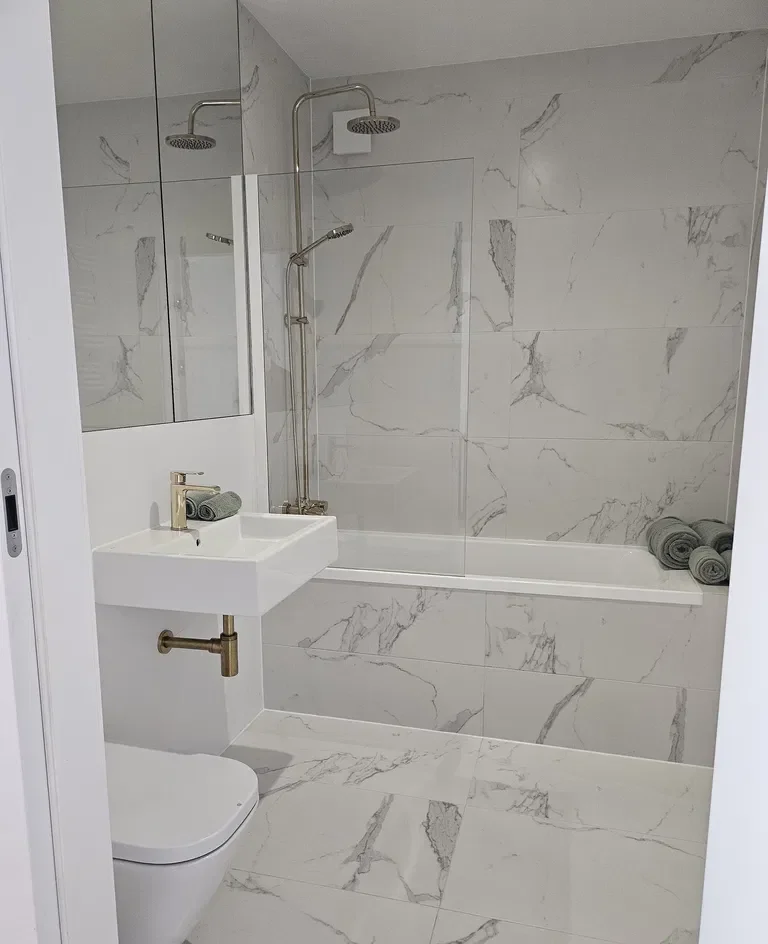 Komfortowe mieszkanie 55 m² z dużym tarasem – gotowe do zamieszkania - zdjęcie 4