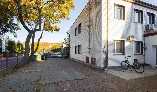 Dom mieszkalny z powierzchnią biurową do wynajęcia-Sopot ul. Smolna 1A - zdjęcie 4
