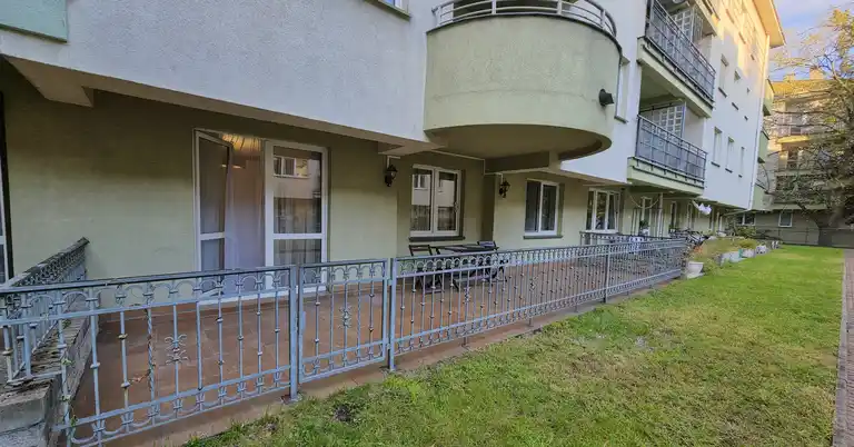 40 m² | 25 m² TARASU | GARAŻ W CENIE | PO REMONCIE | 2 MIN DO TRAMWAJU - zdjęcie 9