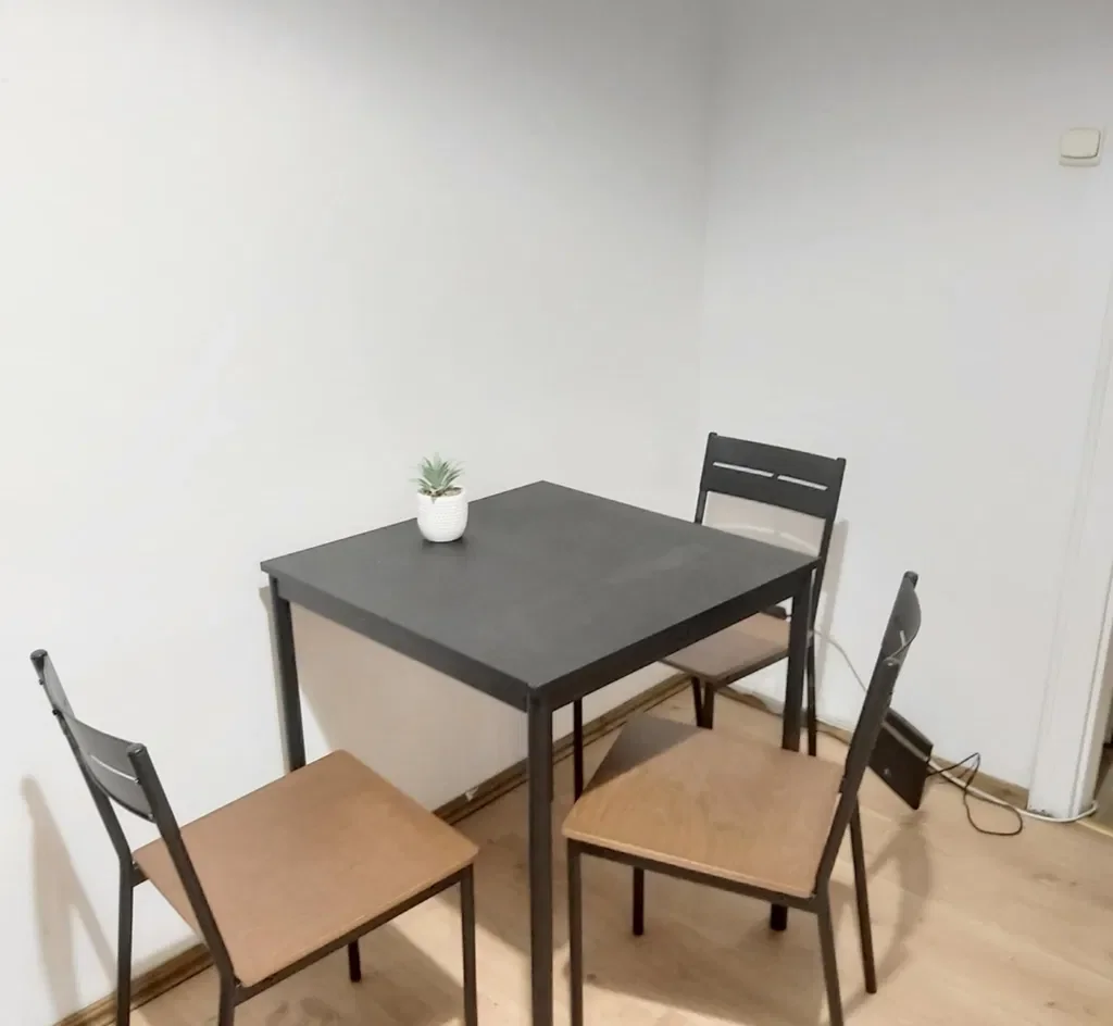 Pokój nr.3 na Wynajem obok ZUT ( Centrum) - Room for Rent - zdjęcie 5