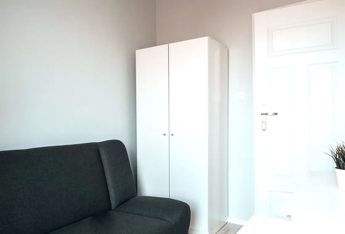 Pokoje w mieszkaniu żeńskim obok Uniwersytetu Przyrodniczego - zdjęcie 5