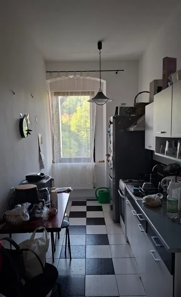 Przestronne mieszkanie z balkonem w kamienicy - zdjęcie 7