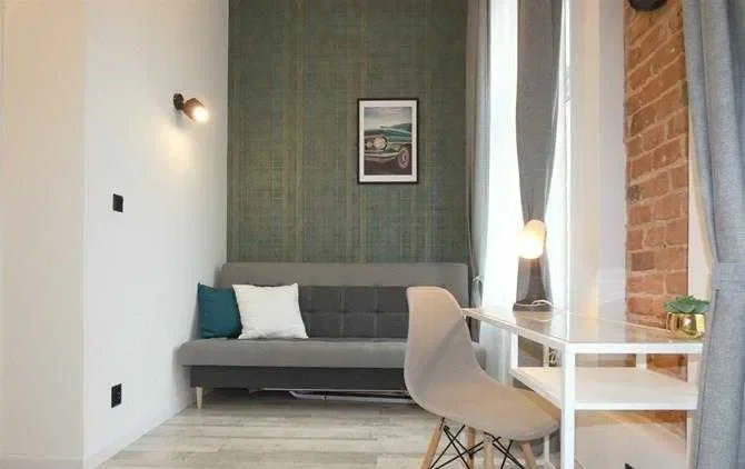 Kawalerka 20,5 m² przy ul. Legionów 18 – centrum - zdjęcie 2