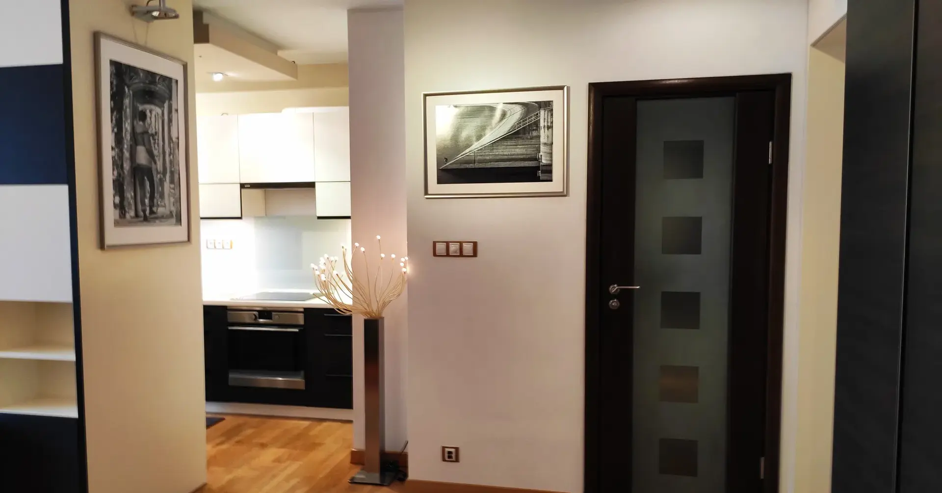 Piękne mieszkanie 59m2 na ul.Brzozowej z balkonem i garażem podziemnym - zdjęcie 8