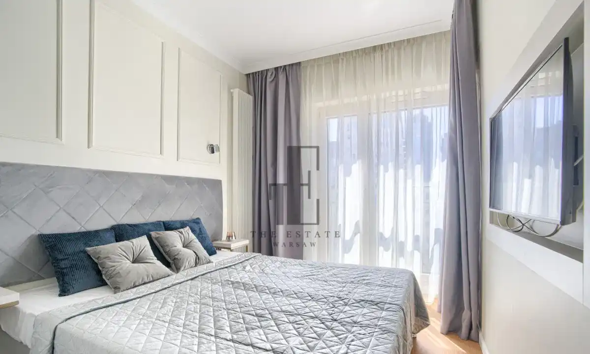 Mennica Residence/ Metro Rondo Onz i Daszyńskiego - zdjęcie 9