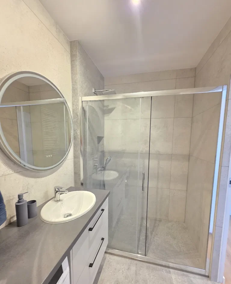 Langiewicza 37, 2 pokoje, 47m2, wysoki standard, klimatyzacja, balkon, garaż - zdjęcie 3
