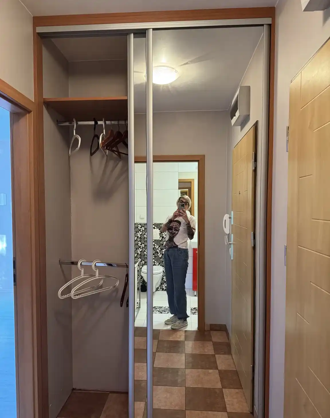 Wynajem mieszkania z balkonem na Krzykach - zdjęcie 7