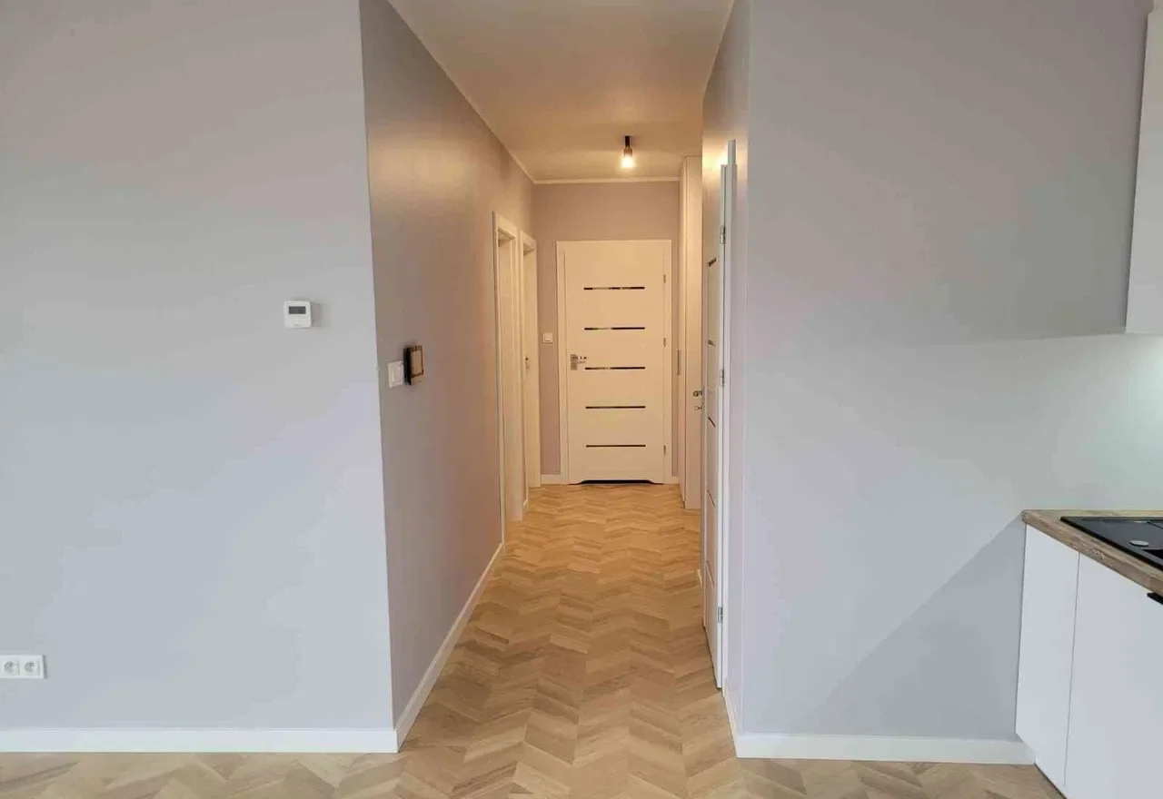 Apartament 3 pokojowy + pomieszczenie gospodarcze Winda Balkon Rolety - zdjęcie 3