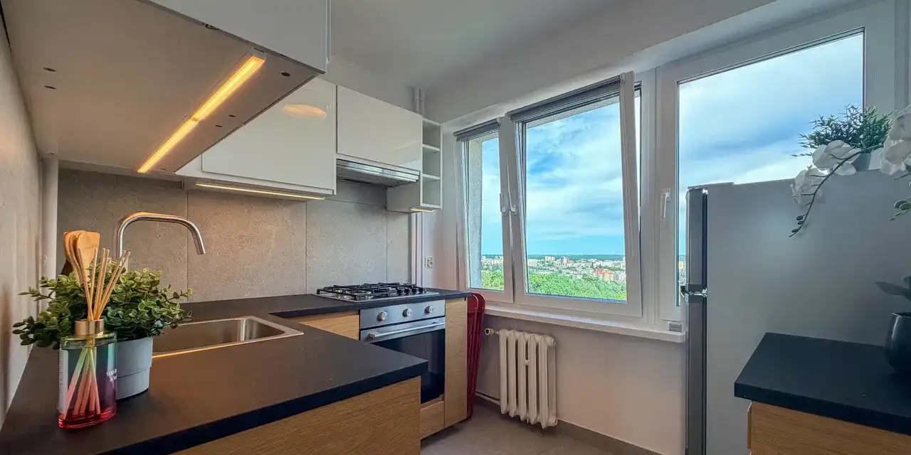 Nowe Przestronne Mieszkanie Z Widokiem | 8 Piętro | Balkon | Biziela - zdjęcie 3