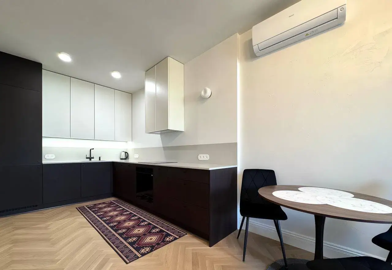 Nowe 2-pokojowe mieszkanie 50m² w samym centum Warszawy - zdjęcie 2