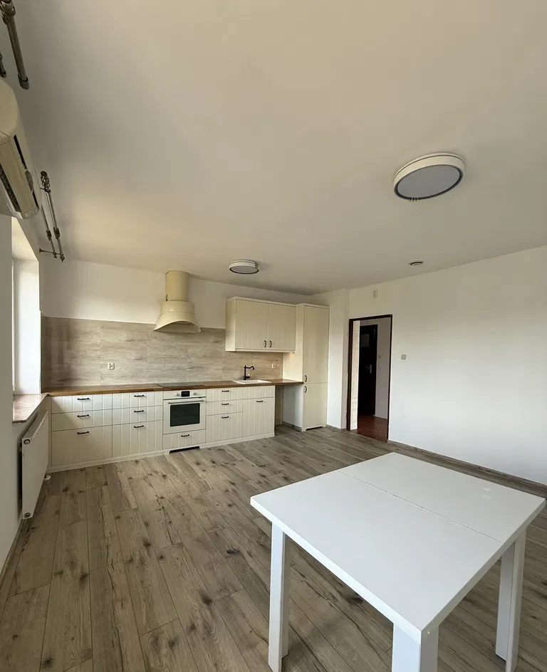 Mieszkanie 100m2, 3 pokoje, Łajski - zdjęcie 9
