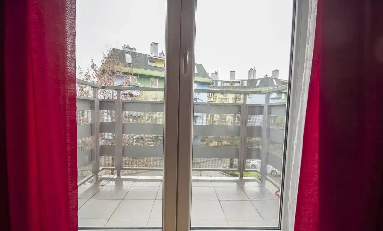 Pokój jednoosobowy z balkonem | Mulicka | Psie Pole - zdjęcie 6