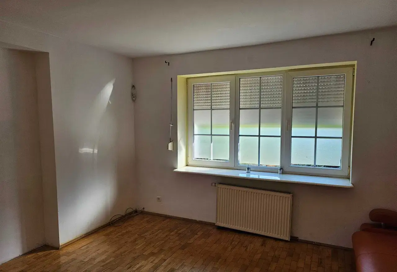 Duzy dom 2 piętra 300 m2 11 pok. ul. Pankracego- Rokosowo .Ogród. - zdjęcie 3
