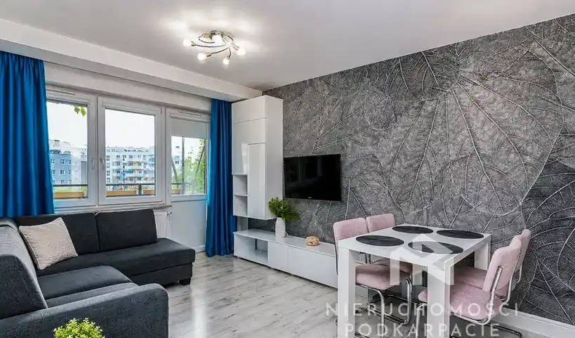 45 m² | 2 pokoje  | Balkon | Parking | Drabinianka - zdjęcie 4
