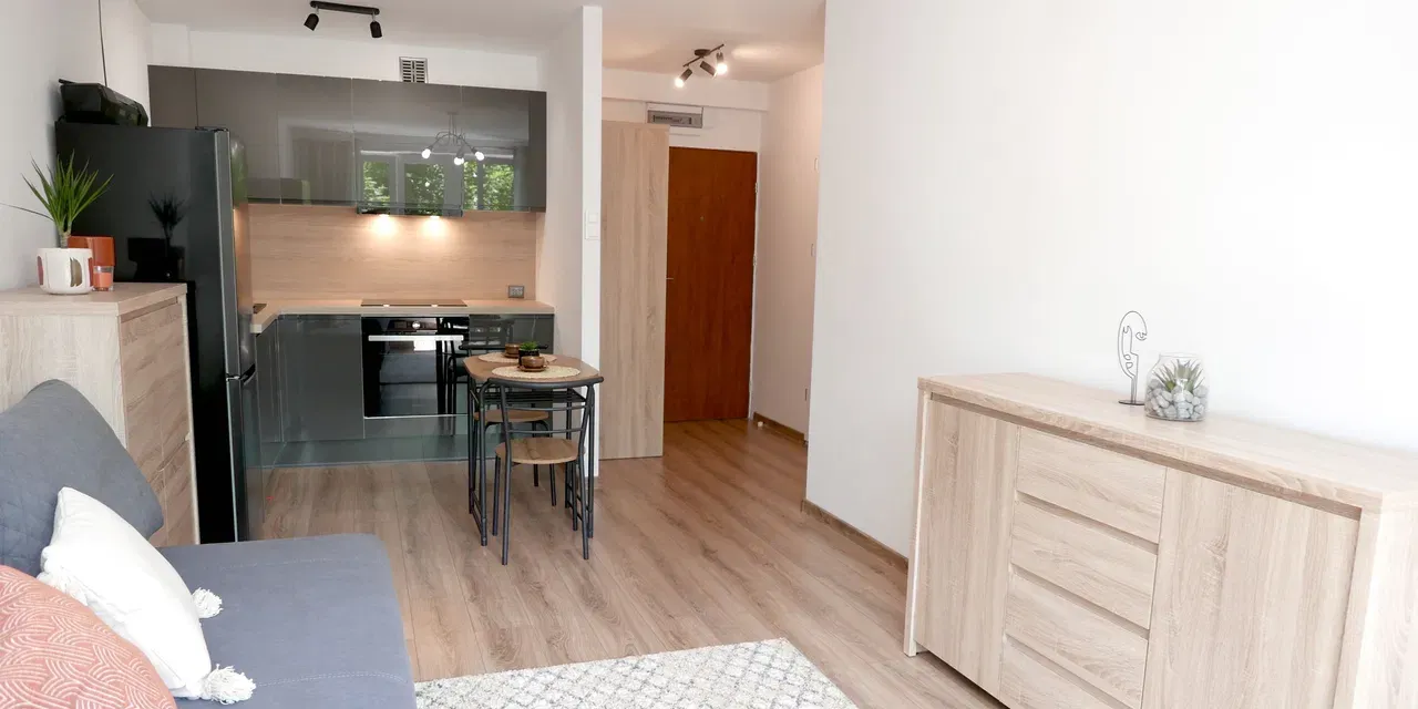 Bronowice ul. Na Błonie os. Widok 25 m2 po remoncie, wyposażone - zdjęcie 4