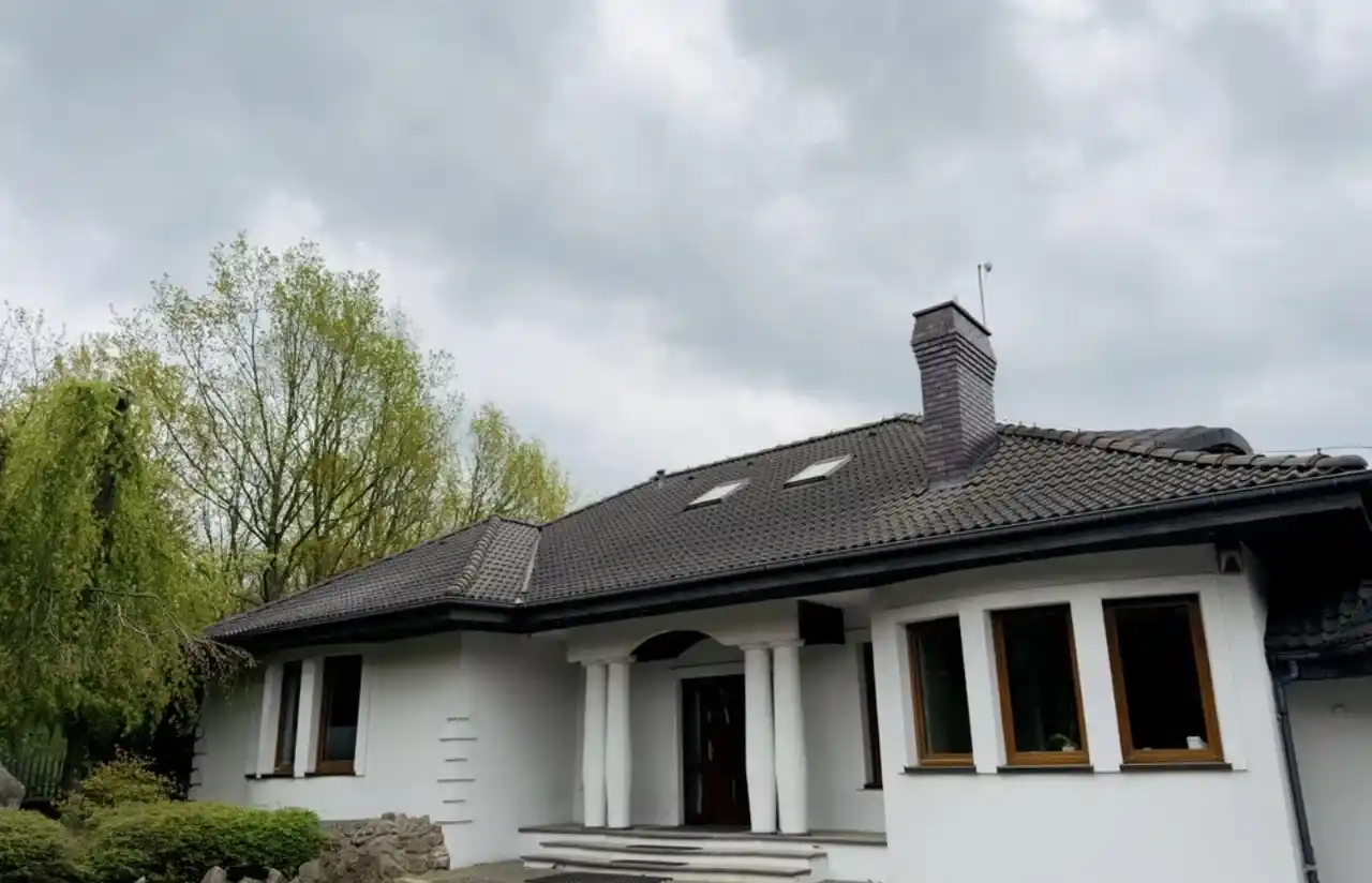 Wyjątkowy dom na wynajem w Częstochowie - Mirów - zdjęcie 2