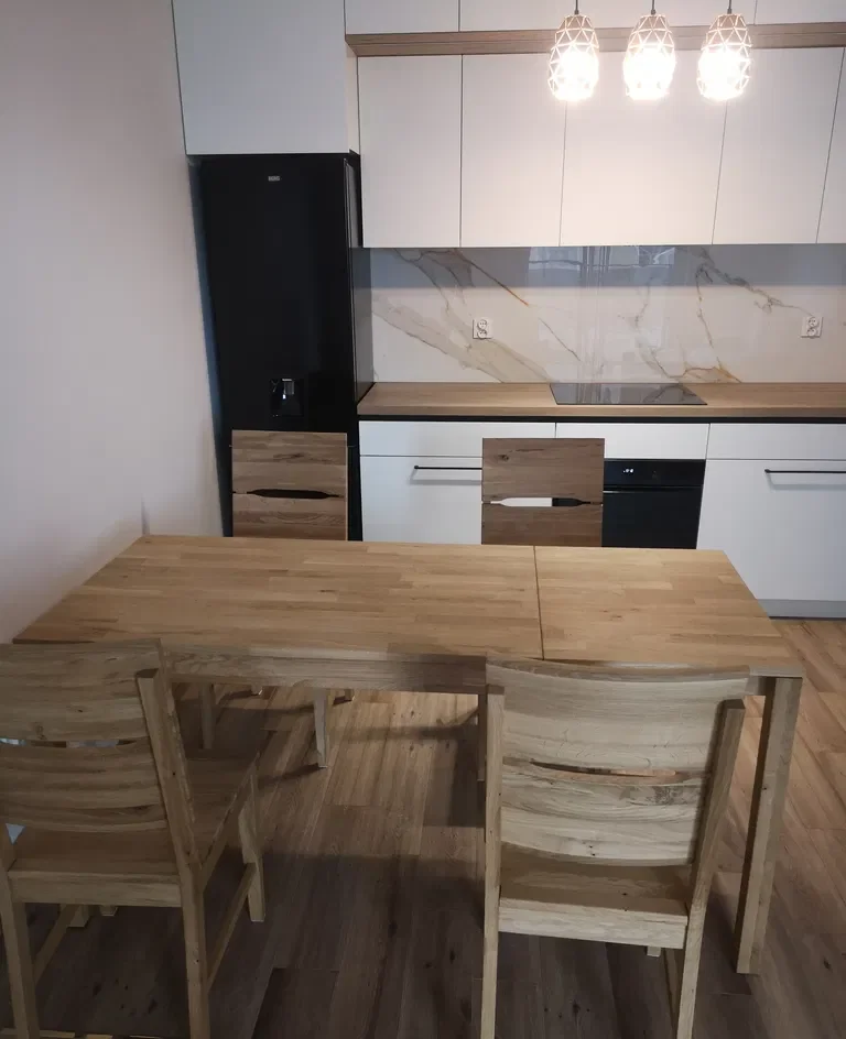 Komfortowe dwupokojowe mieszkanie z balkonem i garażem podziemnym - zdjęcie 4