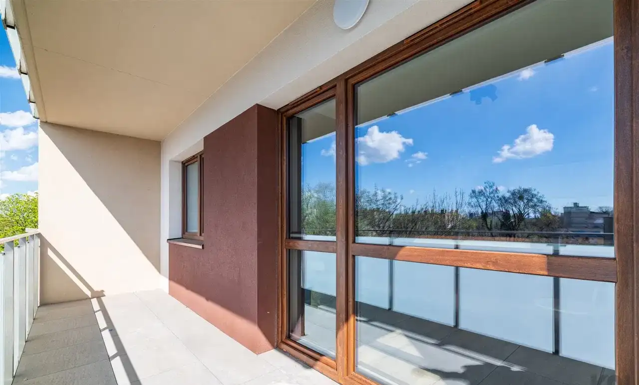 Nowy 2 pokojowy apartament z garażem na Górnej - zdjęcie 3