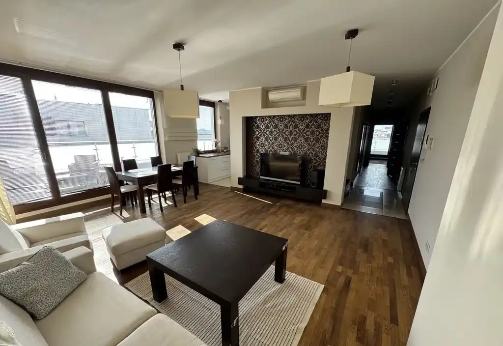 Wyjątkowy apartament w doskonałej lokalizacji, 4 pokoje, 3 łazienki