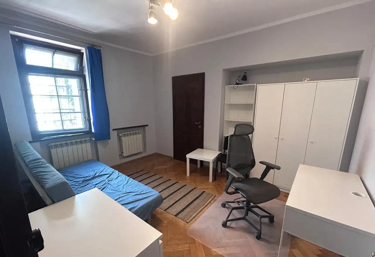 Pokój z balkonem na Winogradach - zdjęcie 2