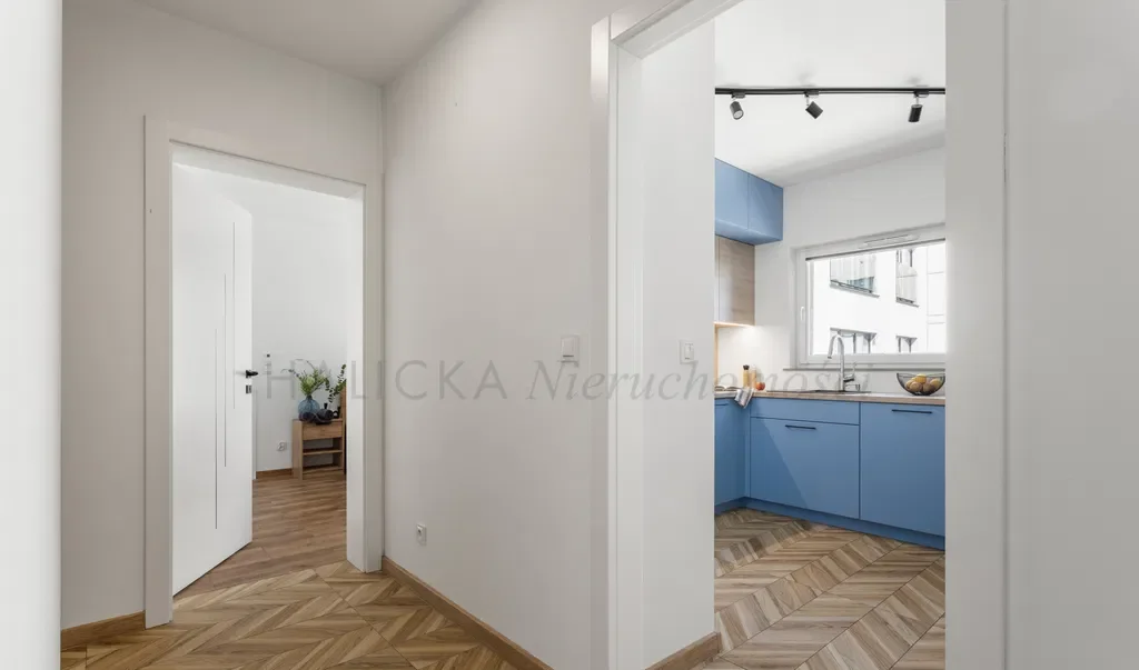 Komfortowe, garderoba, kom. lokatorska, garaż - zdjęcie 5