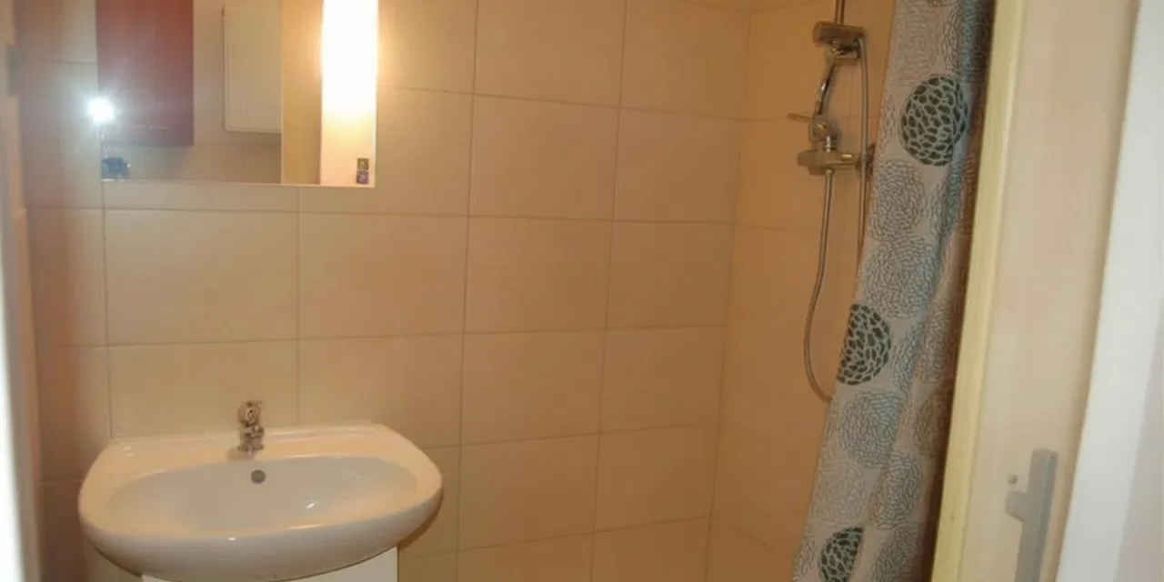 Przytulna mikro kawalerka w pełni umeblowana i wyposażona - zdjęcie 4