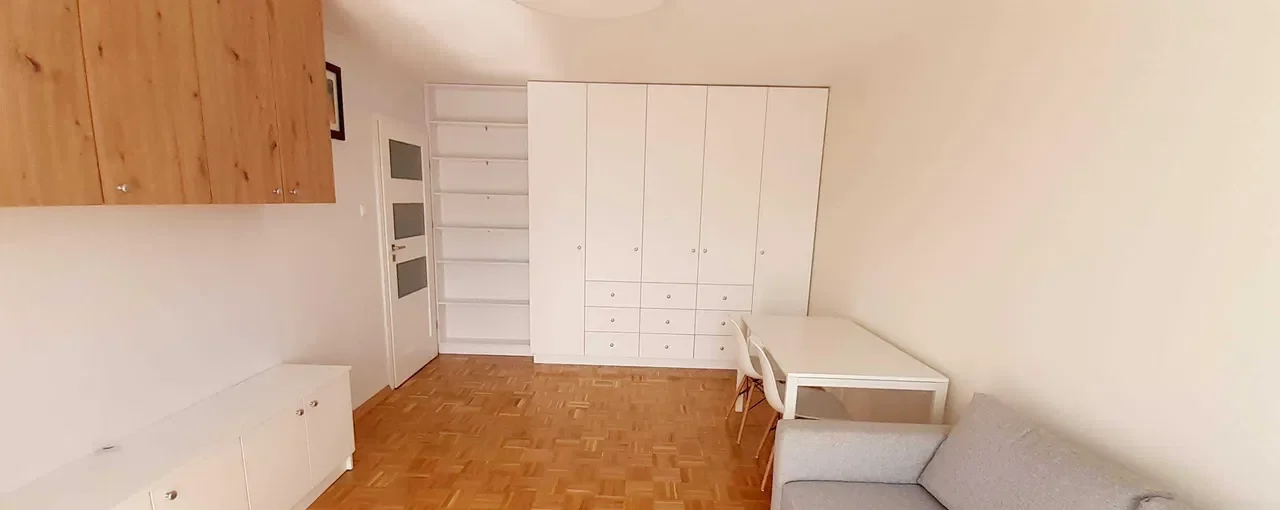 Wynajmę duży pokój na Saskiej Kępie - zdjęcie 3