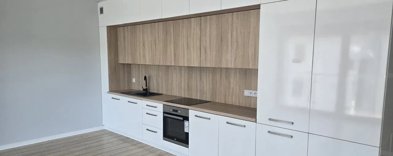Niepołomice centrum-apartament dwu-poziomowy z garażem - zdjęcie 3