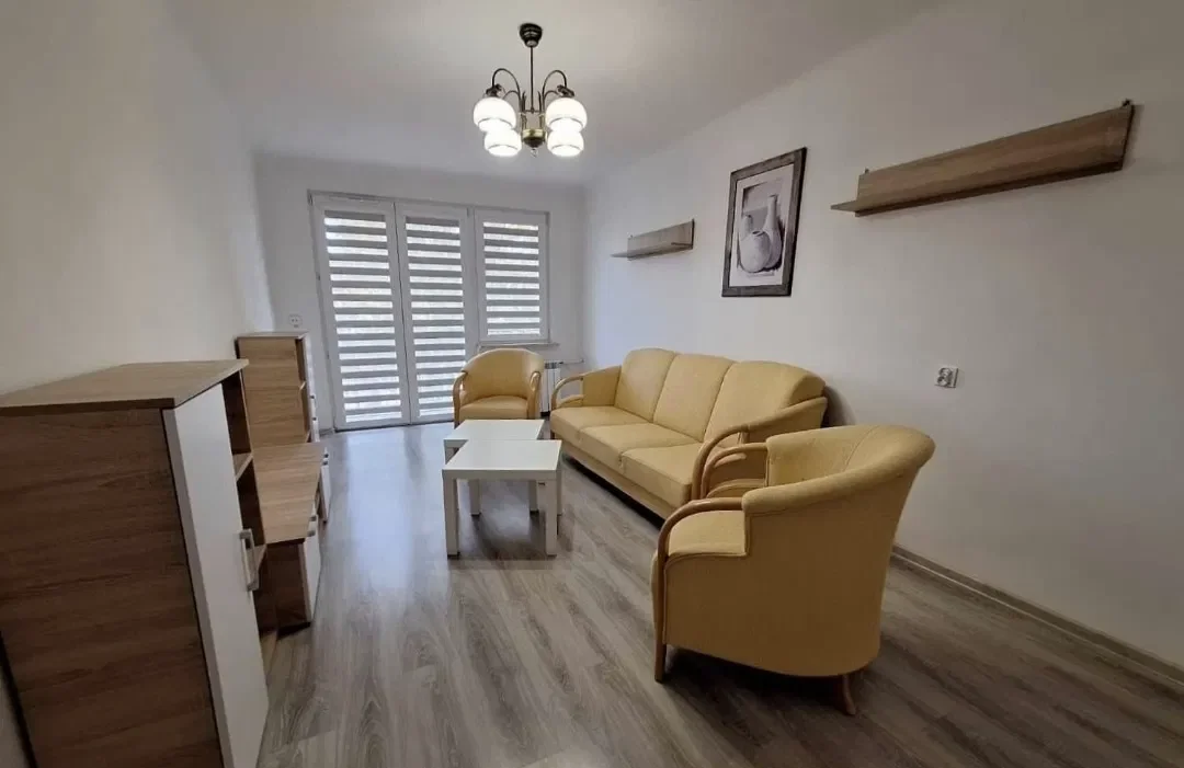 Mieszkanie 2 pok. balkon, 1 piętro Tomaszów Maz. Wiejska