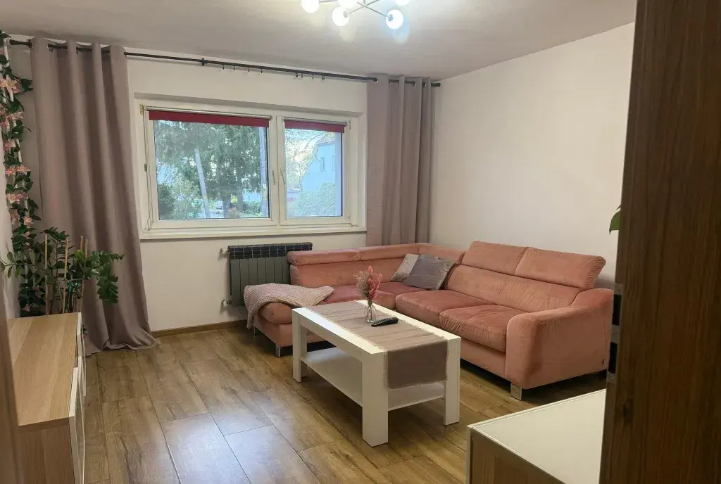 Nowoczesne mieszkanie po remoncie z dobrą komunikacją do Wrocławia - zdjęcie 5