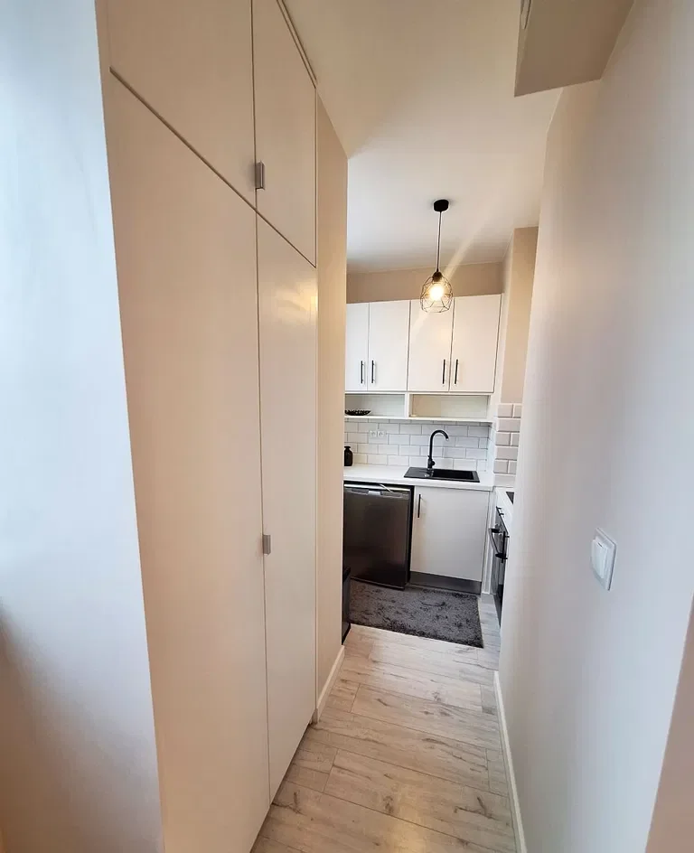 Obok Sky Tower, 25m2, umeblowane, komfortowe, miejsce postojowe - zdjęcie 8
