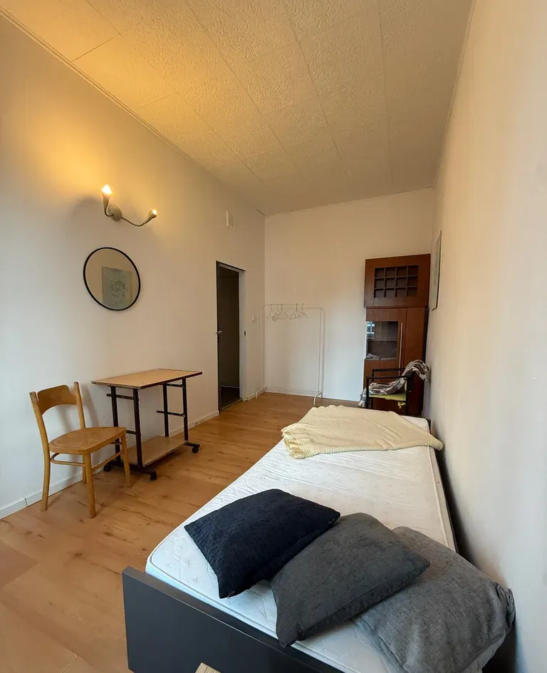 Umeblowany pokój 13 m² na Jeżycach - zdjęcie 3