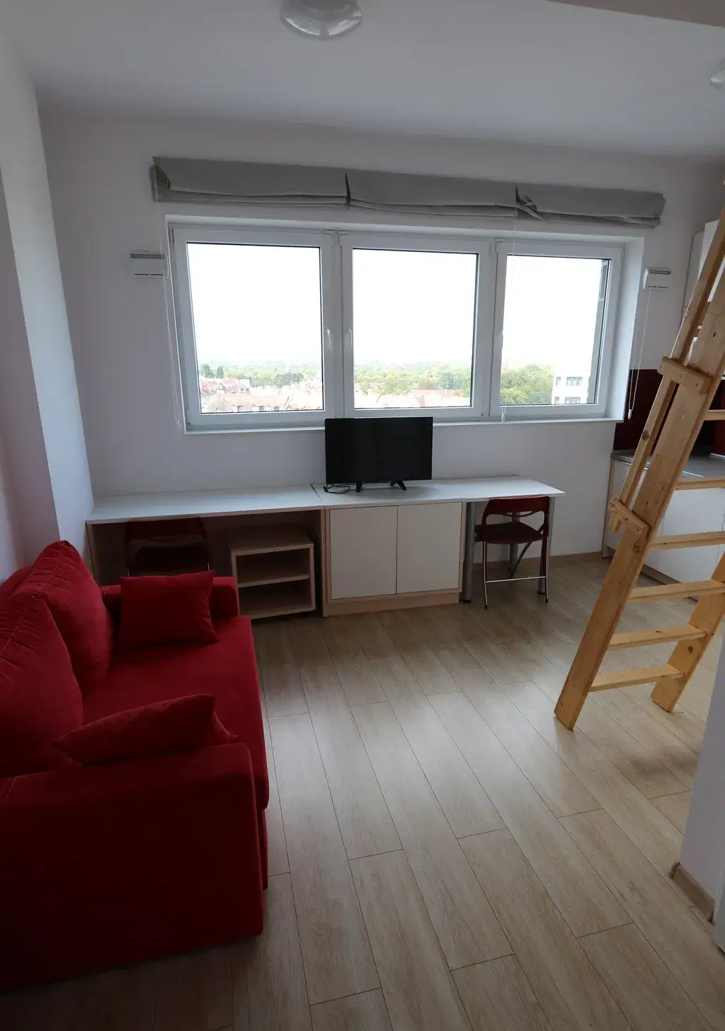 SUPER PROMOCJA - 1 MIESIĄC GRATIS !!! Mikroapartament z antresolą - zdjęcie 8