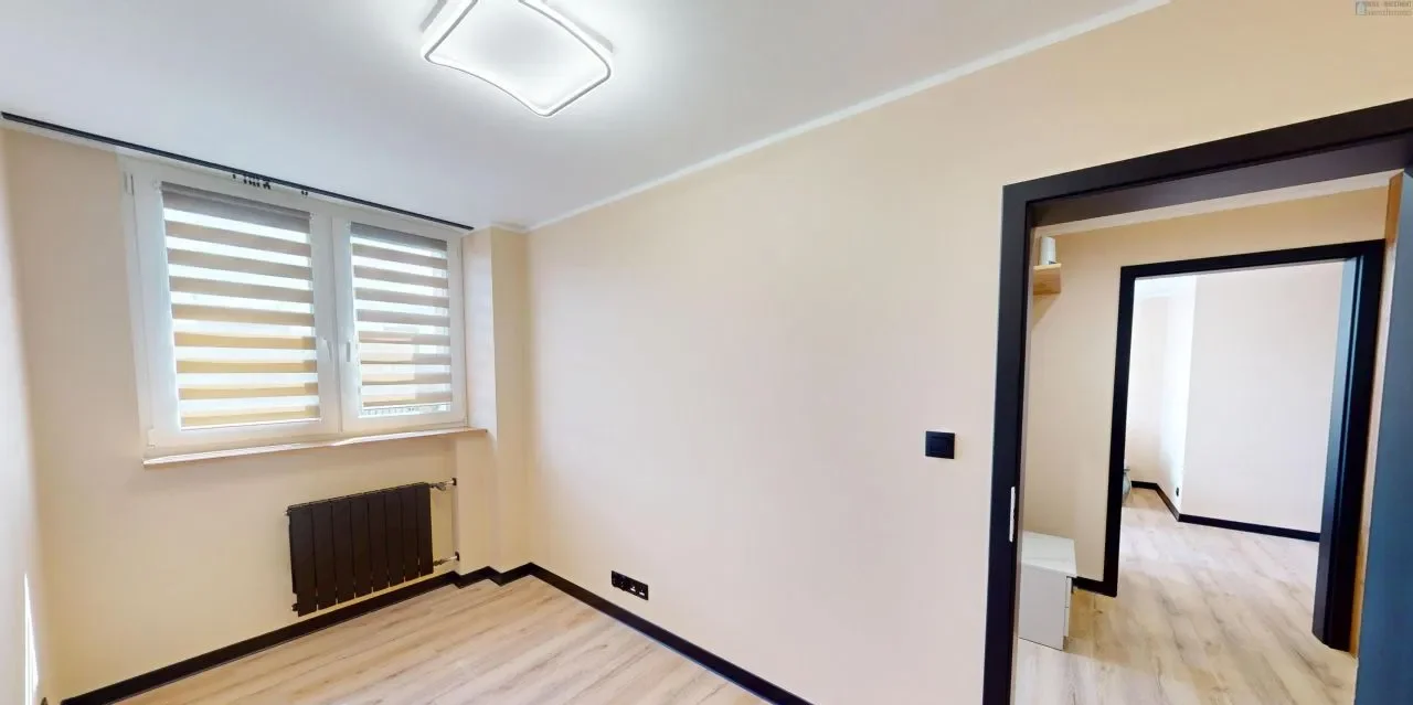 Po generalnym remoncie | balkon | centrum Gliwic – - zdjęcie 9