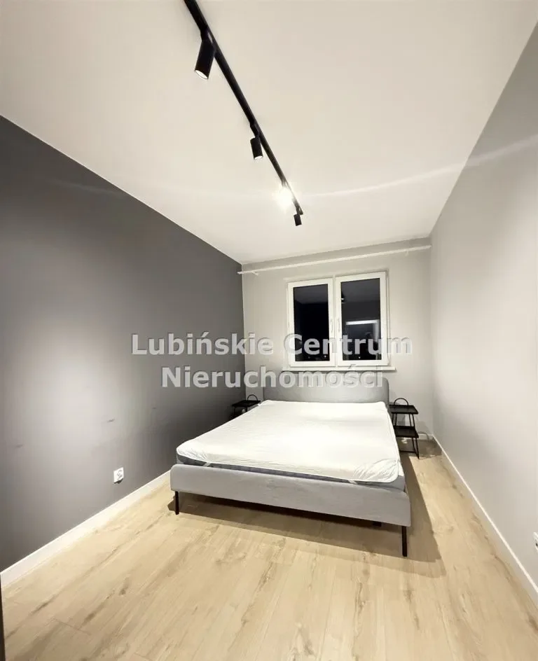2-pokojowe mieszkanie z balkonem w Lubinie - zdjęcie 6