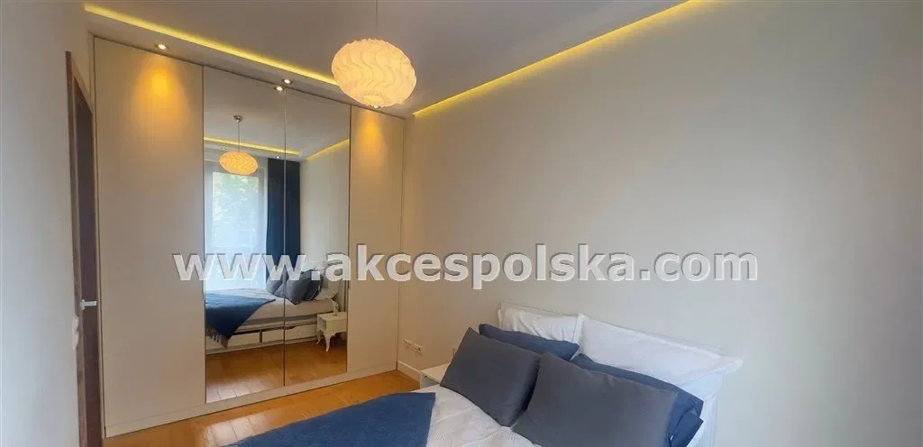 2 pok, loggia, garaż, portiernia, basen - zdjęcie 9