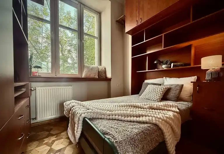 2 Pokojowe mieszkanie  w kamienicy z windą |– Centrum Mirów | - zdjęcie 4