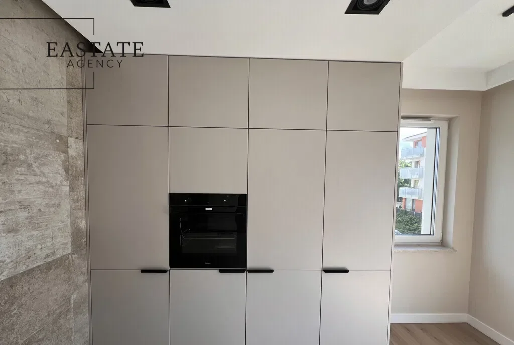 3 pokoje, balkon, garaż, cicha okolica - zdjęcie 4