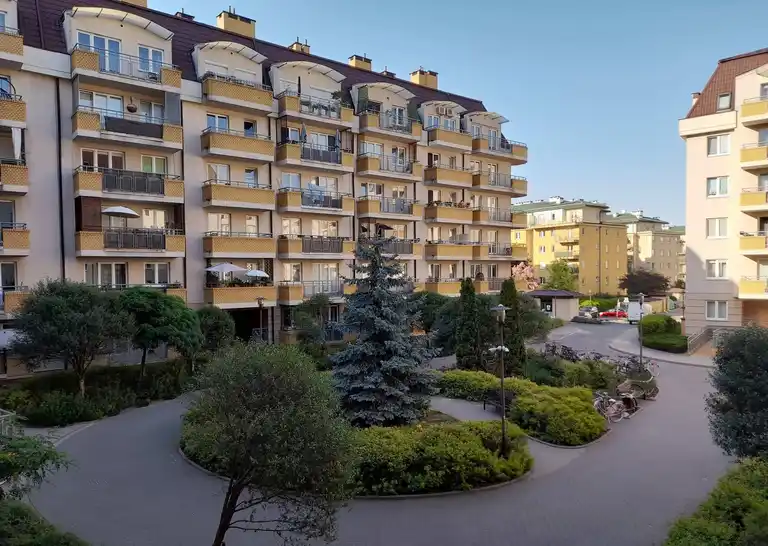 Ciche 2 pokojowe mieszkanie (55m2) na Kabatach - zdjęcie 8