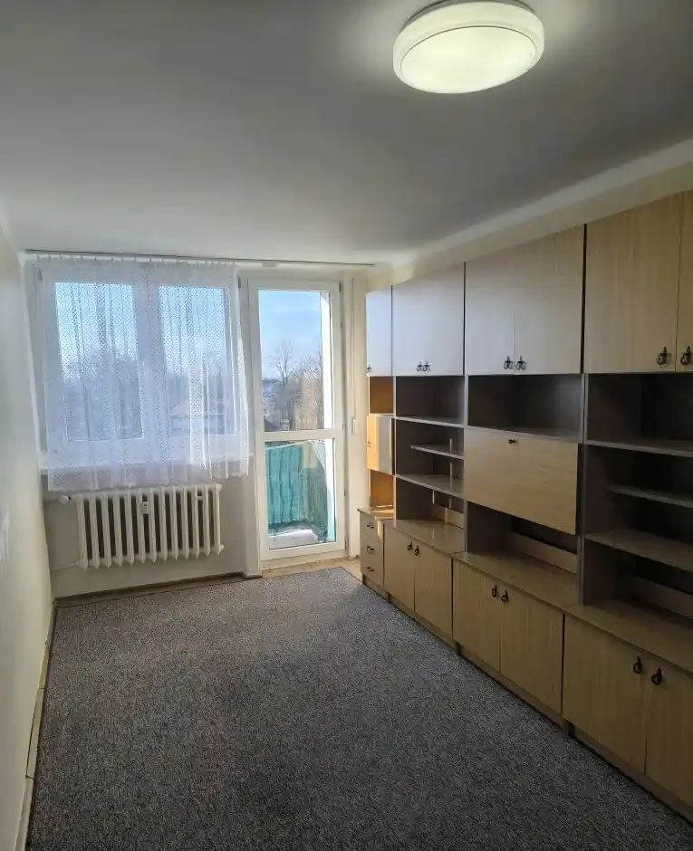 Zadbane przestronne w świetnej lokalizacji - zdjęcie 7