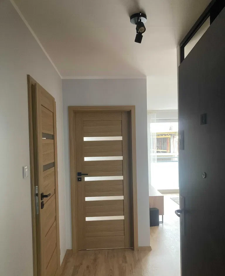 Mieszkanie 2 pokoje z balkonem z komórka lokatorska ul. A. Jagiellonki 40m2 - zdjęcie 4