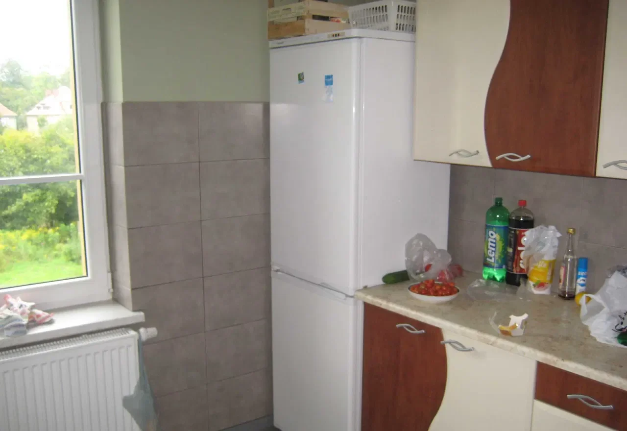 Pokój dwuosobowy z indywidualną łazienką na osiedlu Sołacz w Poznaniu - zdjęcie 7