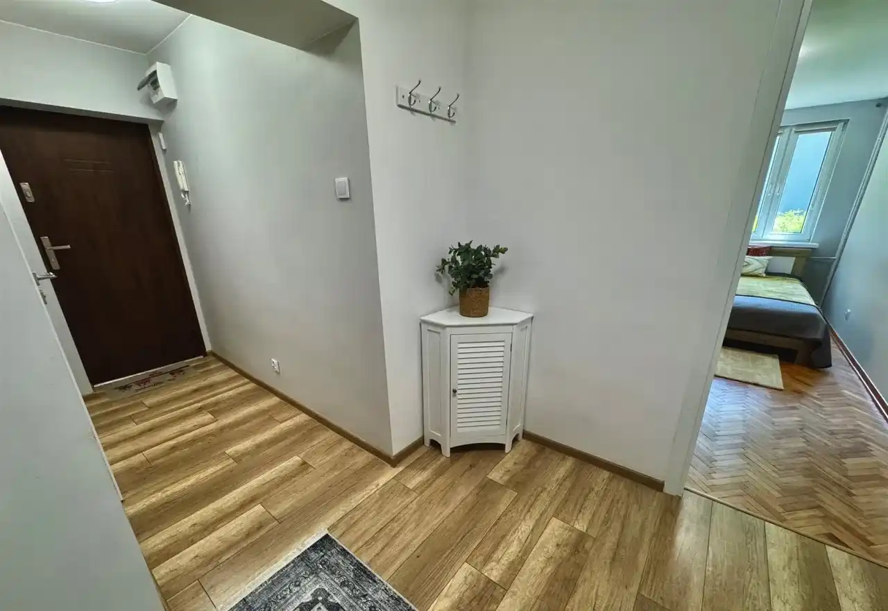 Kniaziewicza, 2 pokoje, wygodnie, bezpiecznie, cicho - zdjęcie 9