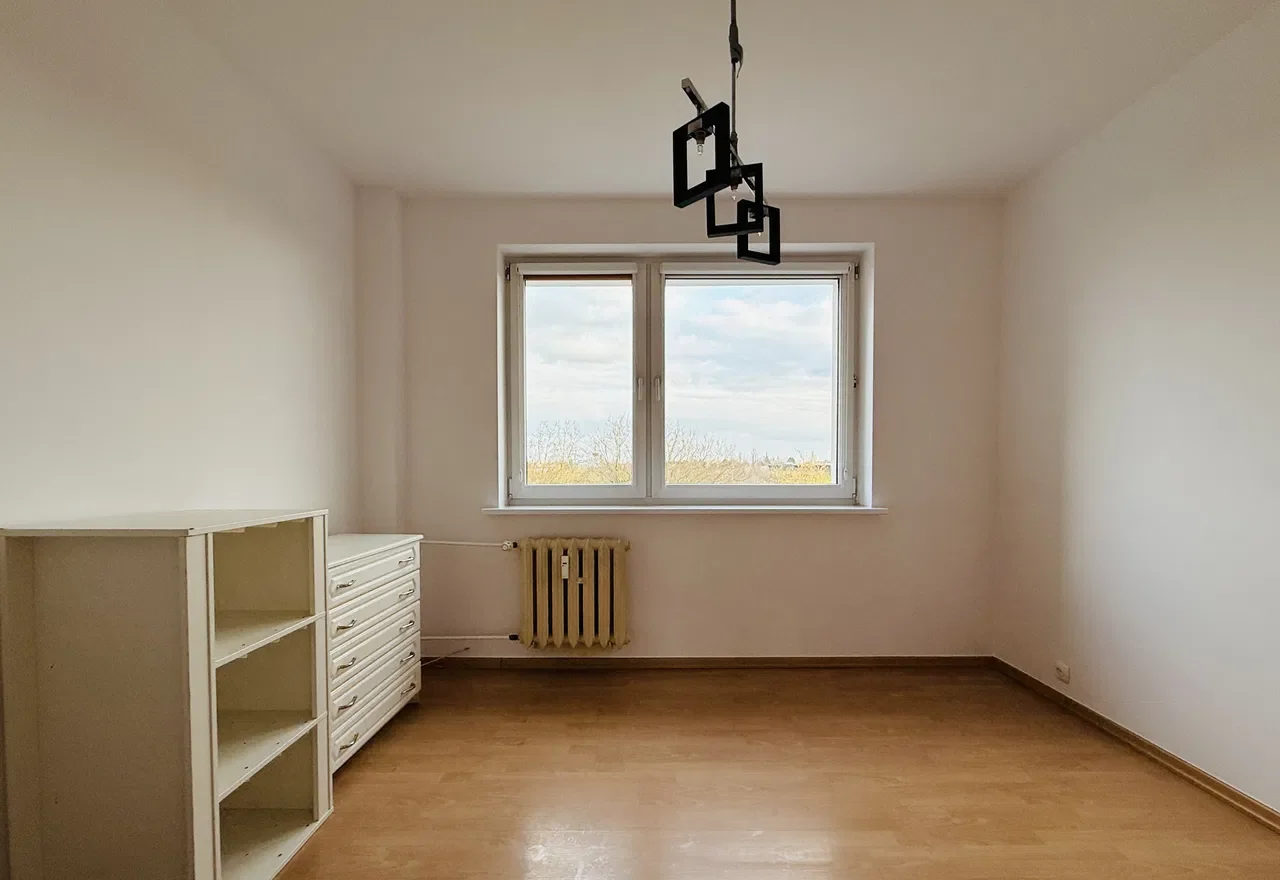 Wynajmę 3 pokojowe Mieszkanie z balkonem i windą - zdjęcie 3