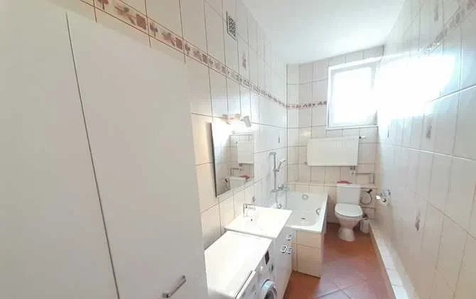 Przestronny pokój 20 m2, balkon, WiFi - Kościuszki 46, BRAK PROWIZJI - zdjęcie 6