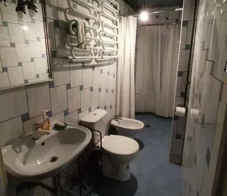Ładny, duży pokój 25m w Rembertowie - zdjęcie 4