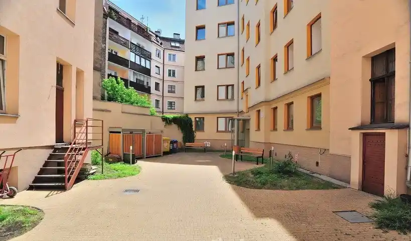 Kawalerka w ścisłym Centrum Szczecina - zdjęcie 2