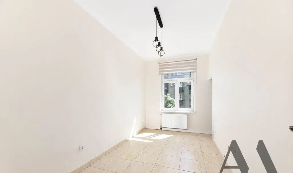 Lokal do wynajęcia pod biuro/kancelarię przy Al. Beliny Prażmowskiego 25 w Krakowie - zdjęcie 6