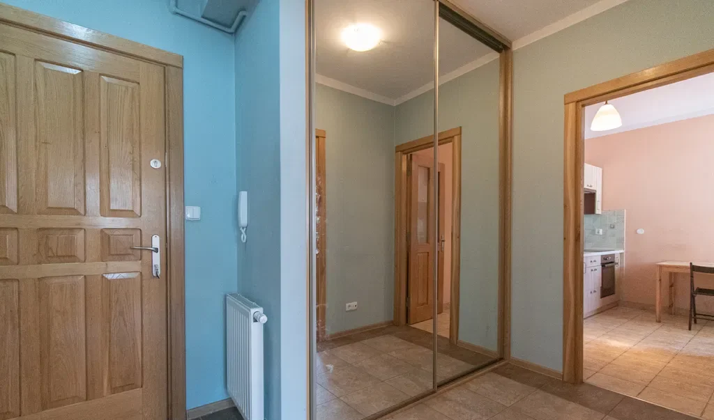 2-pokojowe mieszkanie z balkonem w Krakowie - zdjęcie 4