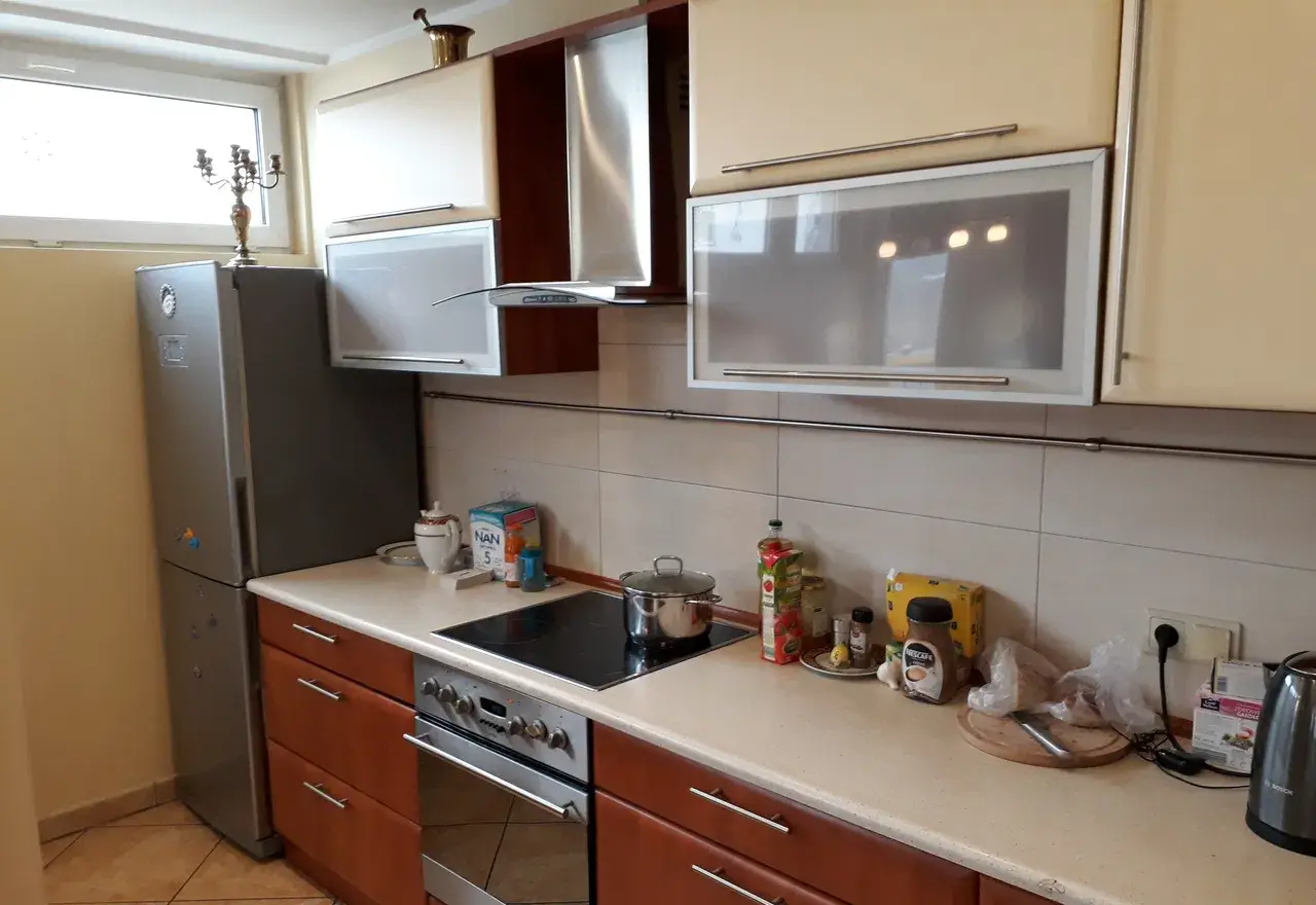 Atrakcyjny apartament z miejscem garażowym - zdjęcie 3